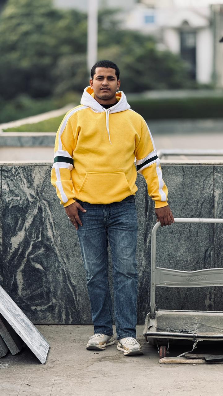 The Golden Poise - Ultra-soft Cotton-fleece Winter Hoodie